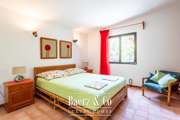 photo 13 Šolta, Nečujam - Property on a Spacious Plot of 3,829 m² first row by the sea
